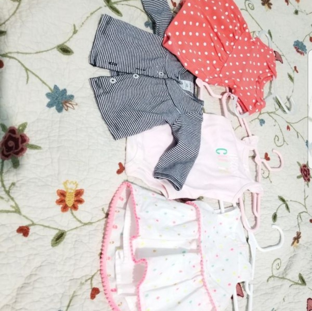 Babygirl clothes - Picture 4 of 4